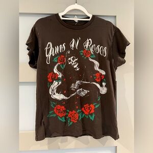 Madeworn Guns and Roses Tee size XS